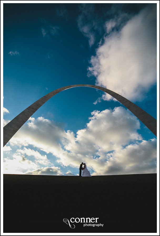 us-navy-wedding-at-first-baptist-st-louis-wedding-photography_0048