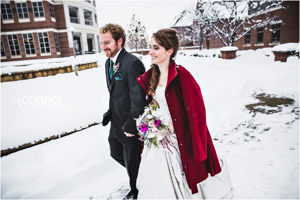 snowy day winter wedding (46)