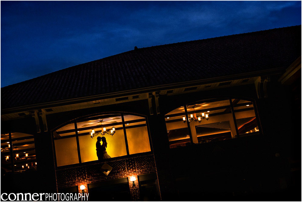 anderson-japanese-gardens-wedding-rain_0001