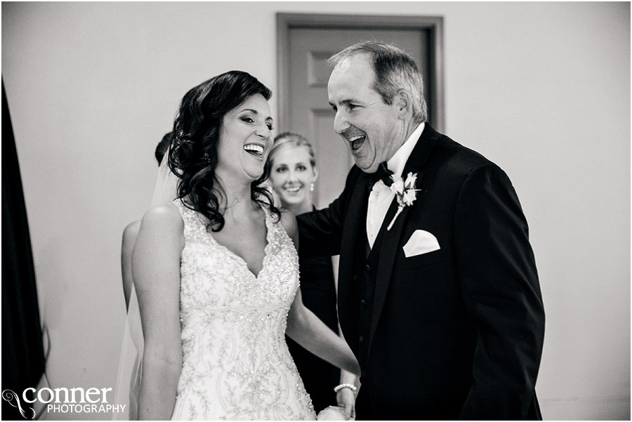 bride father laughing