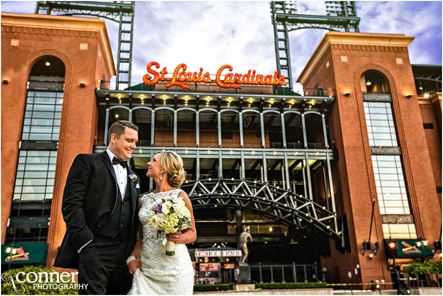Busch stadium bride and groom wedding