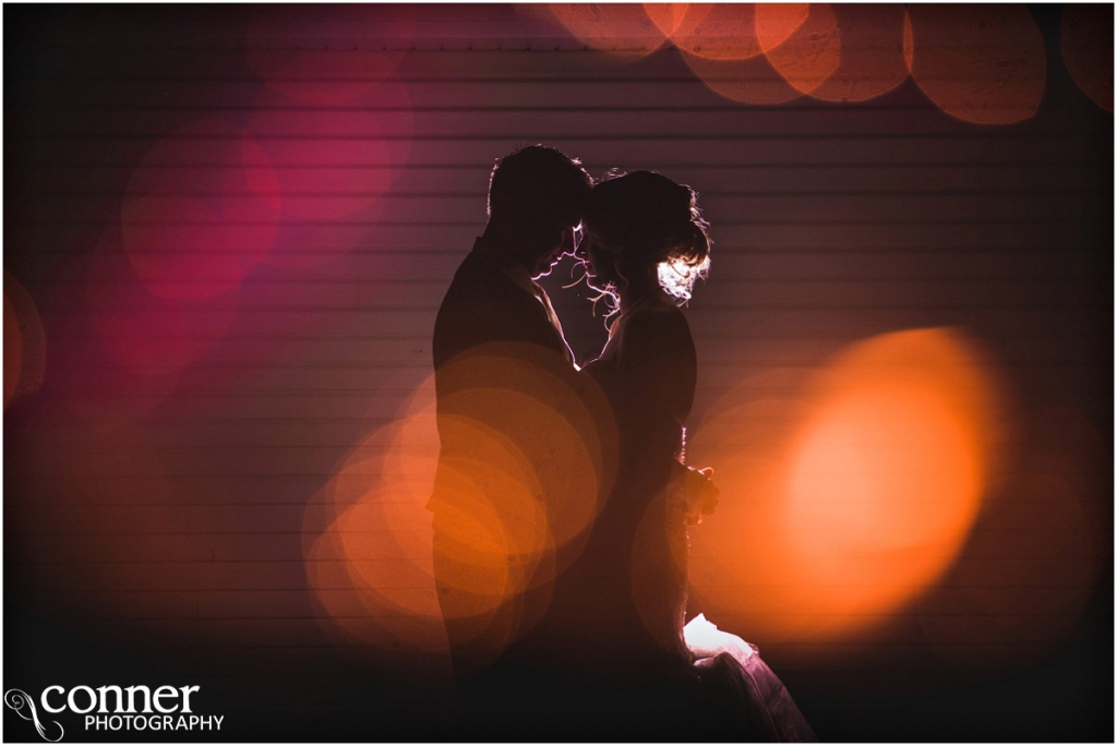 bride groom silhouette bokeh