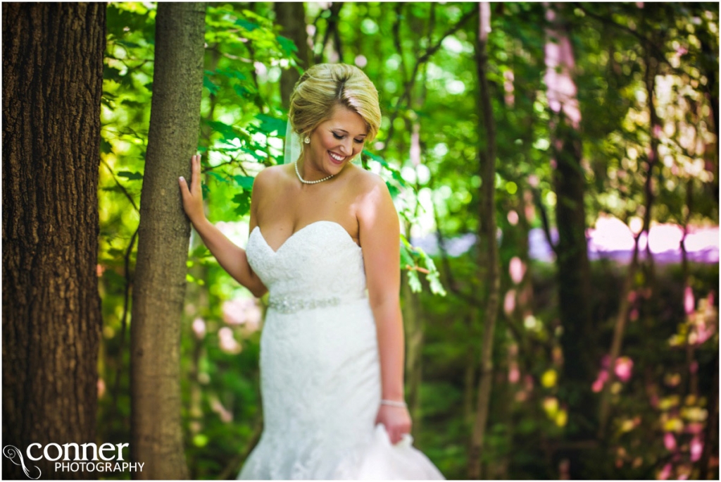 st louis wedding bride in woods