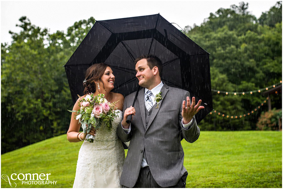 wedding day rain umbrella chaumette wedding 