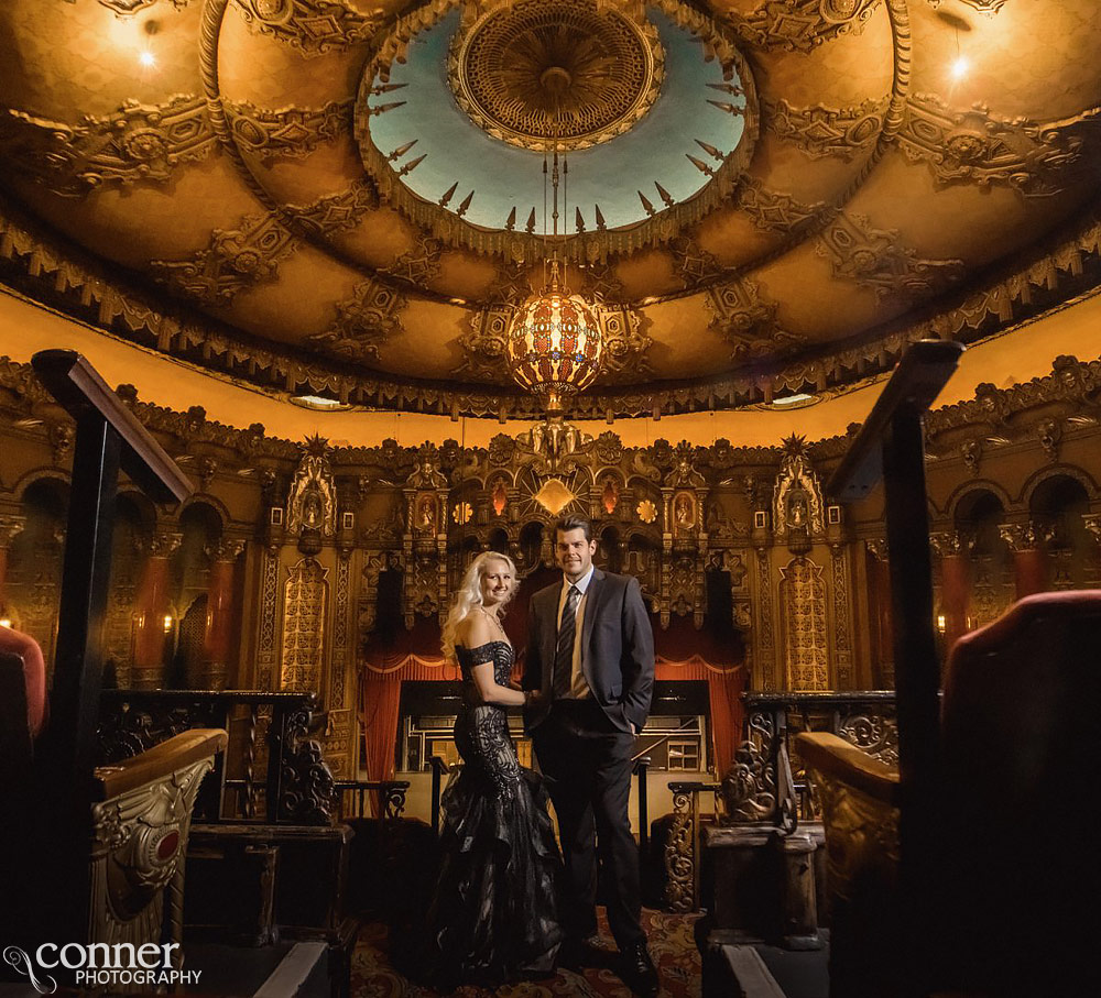 St Louis Fox Theater engagement photo session