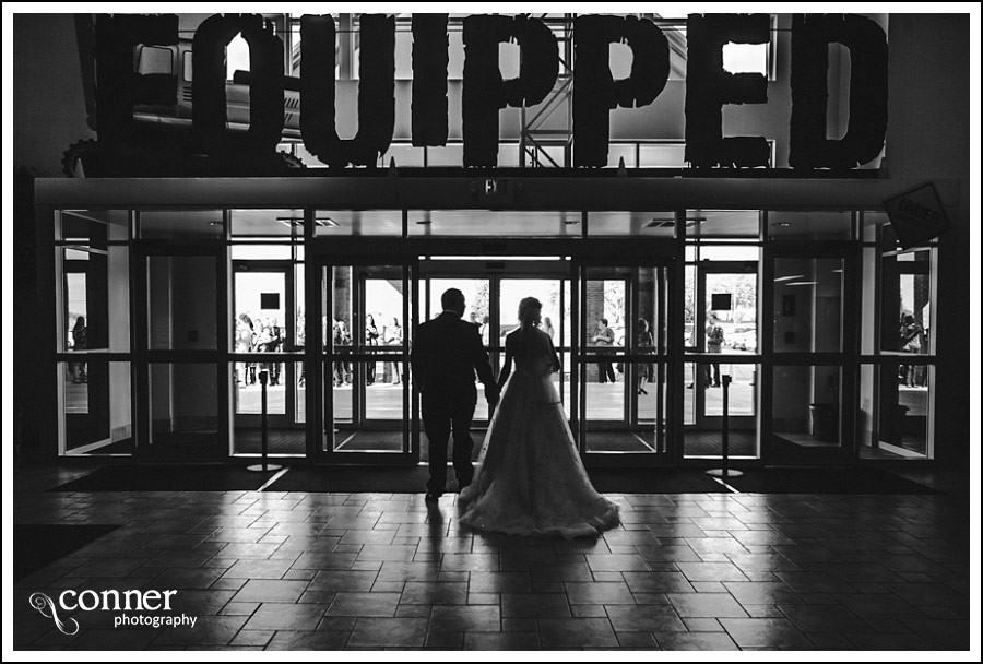 leclaire-room-reception-venue-by-st-louis-wedding-photography_0012