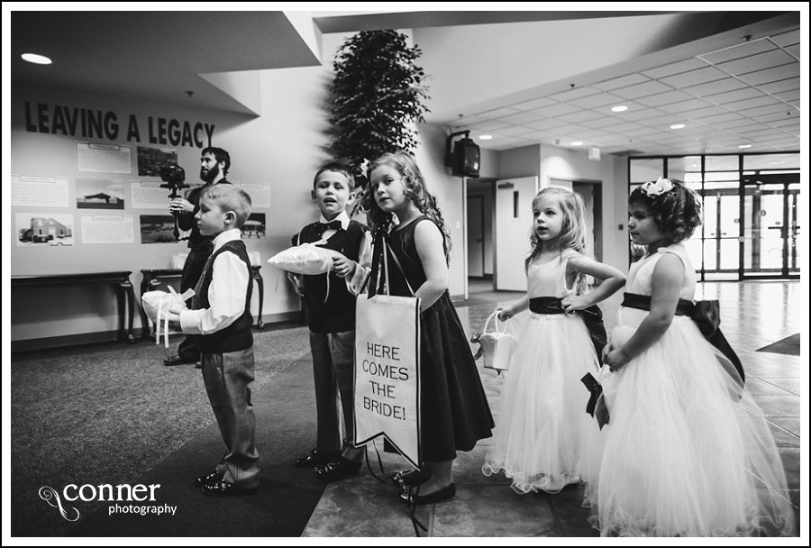 us-navy-wedding-at-first-baptist-st-louis-wedding-photography_0024