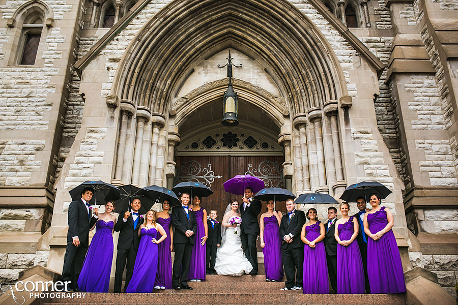 rainy-day-saint-louis-university-college-church-wedding_23