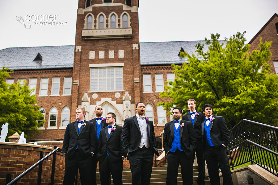 rainy-day-saint-louis-university-college-church-wedding_27