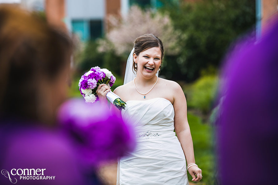 rainy-day-saint-louis-university-college-church-wedding_36