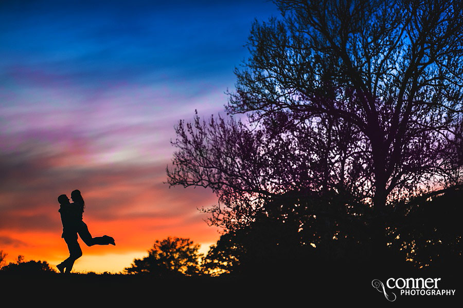 forest-park-engagement-photos-by-st-louis-wedding-photographers_0020