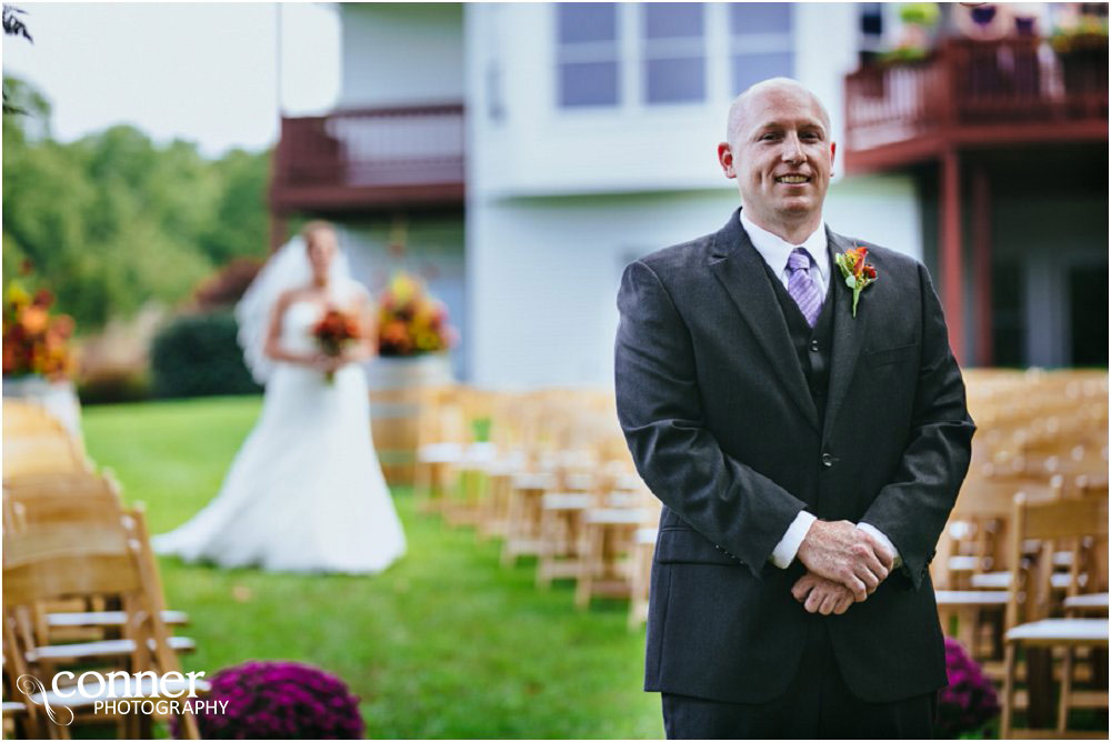 Beautiful DIY Country Wedding at Home with Barn