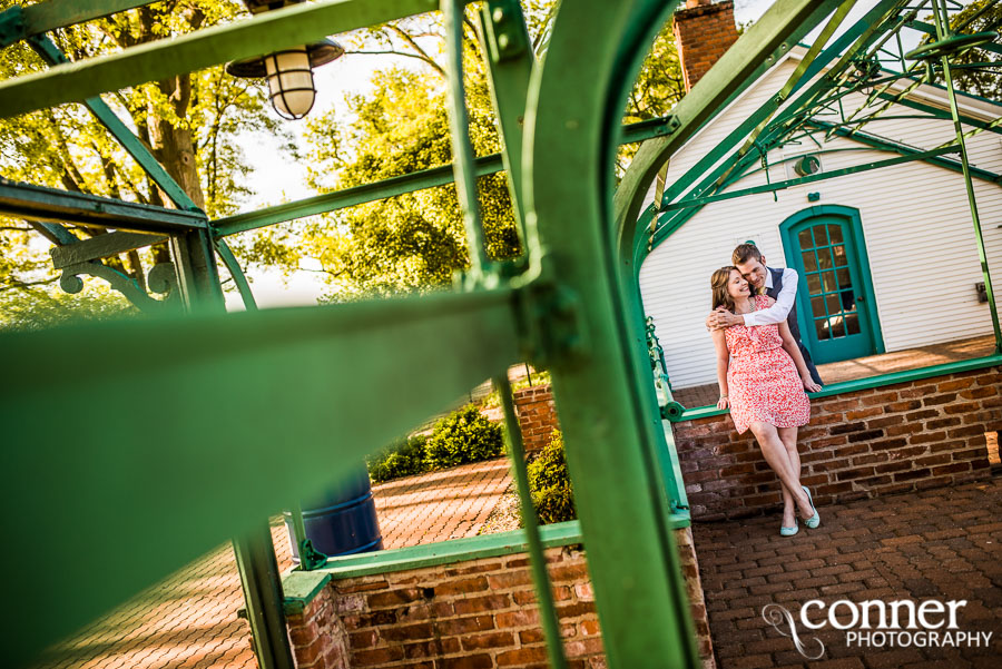 queeny-park-st-louis-engagement-photography-2