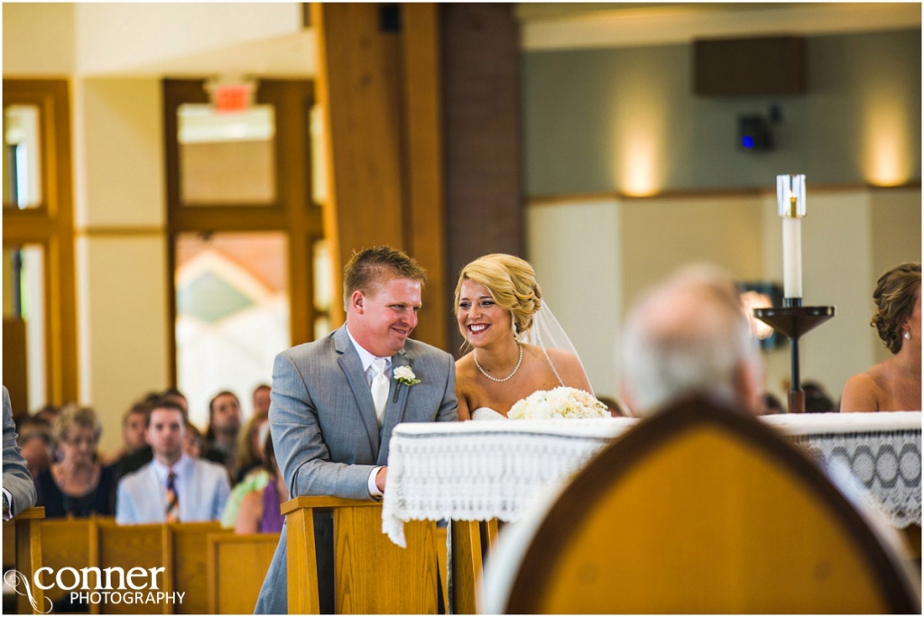 st louis wedding bride groom  ceremony