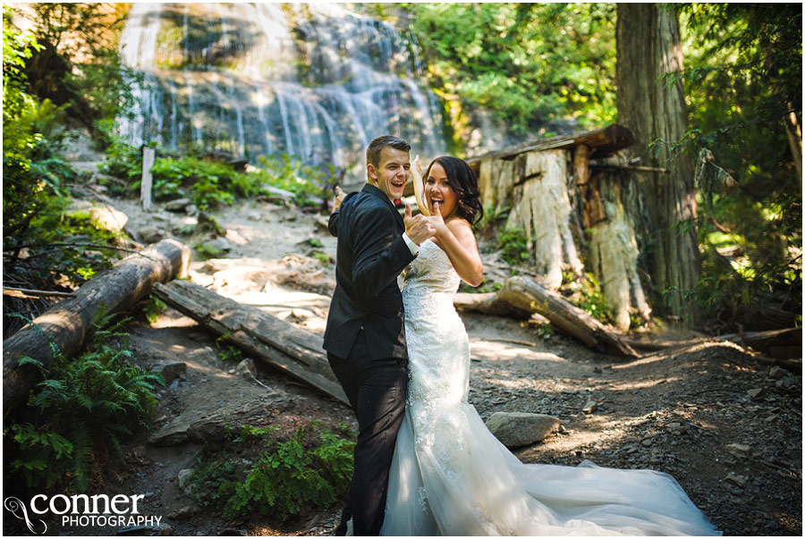 bridal falls wedding photos