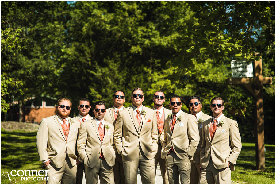 cool st louis groomsmen at little piney lodge