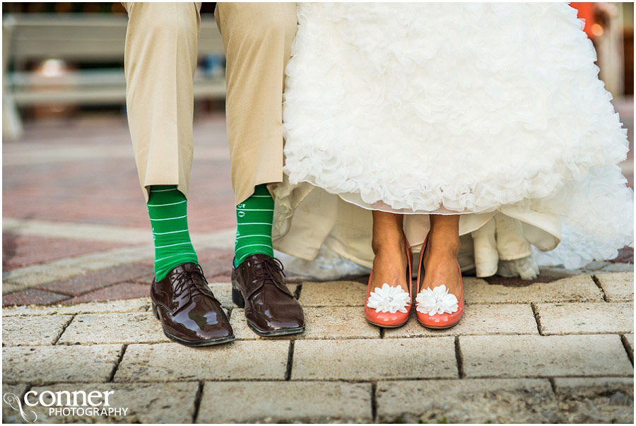 fun bride and groom shoes and socks in st louis piney lodge