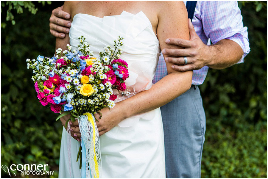 outdoor st louis wedding at home