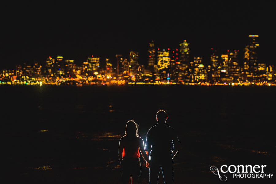 downtown seattle skyline engagement photos