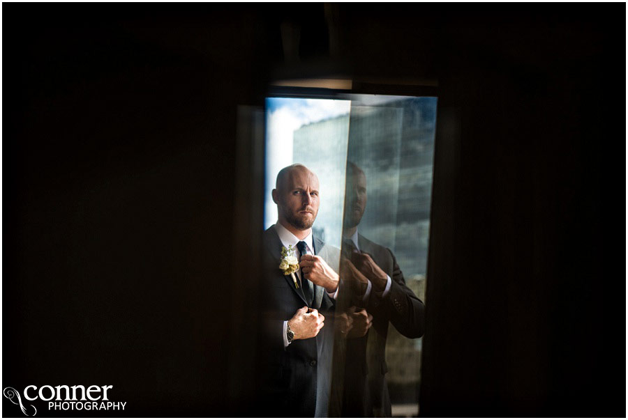 Hyatt Regency at the Arch St Louis wedding photos