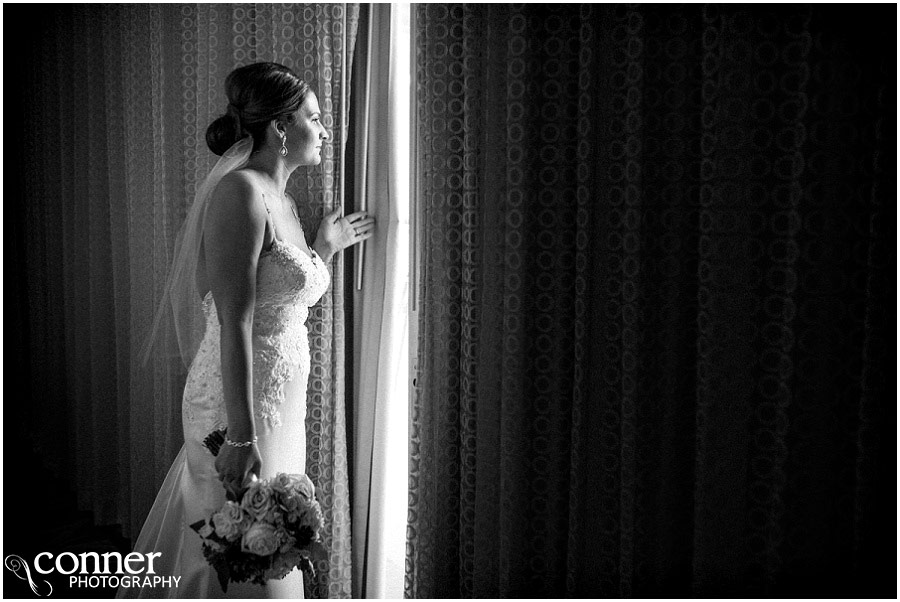 Hyatt Regency at the Arch St Louis wedding photos