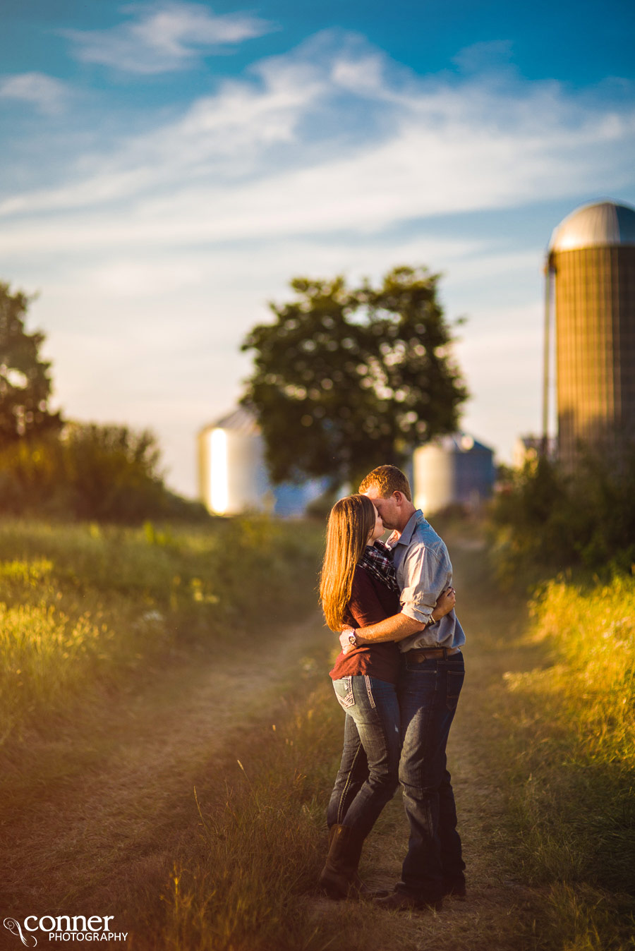 illinois dairy farm engagement photos