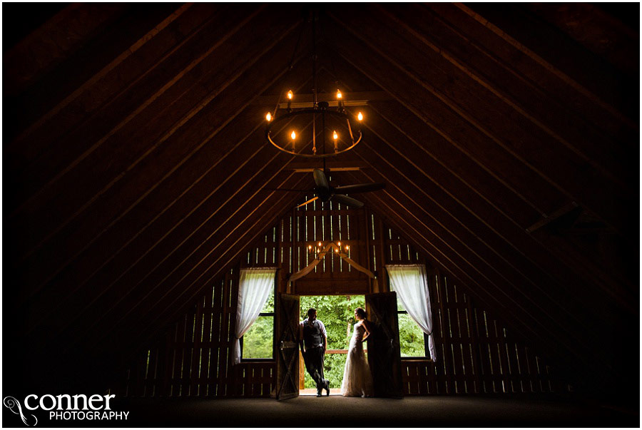 chaumette wedding barn cool