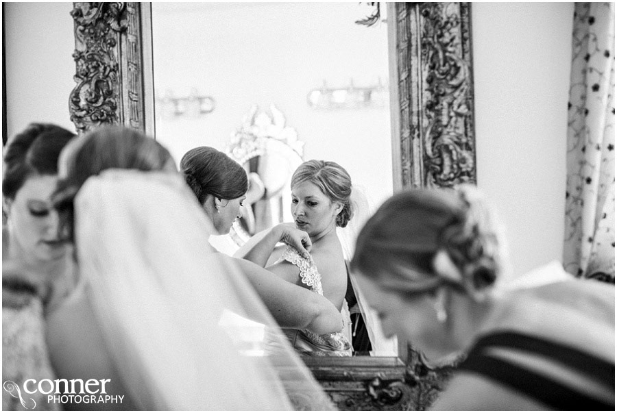 belvoir winery wedding bride prep