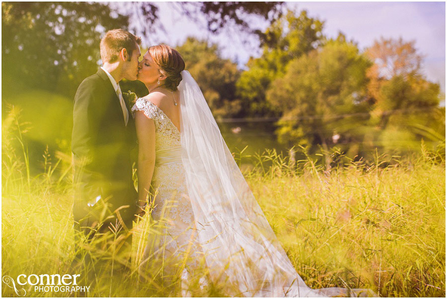 belvoir winery wedding bride groom