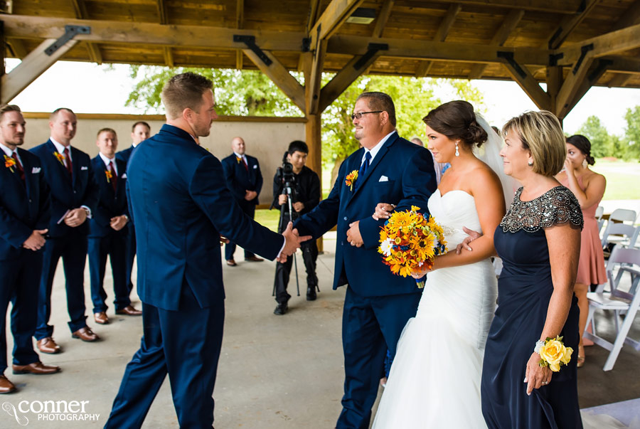 far-oaks-golf-club-wedding-caseyville-il_0028