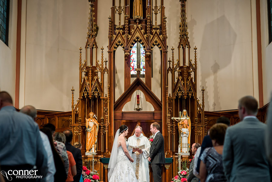 tuscan hills winery wedding effingham il 