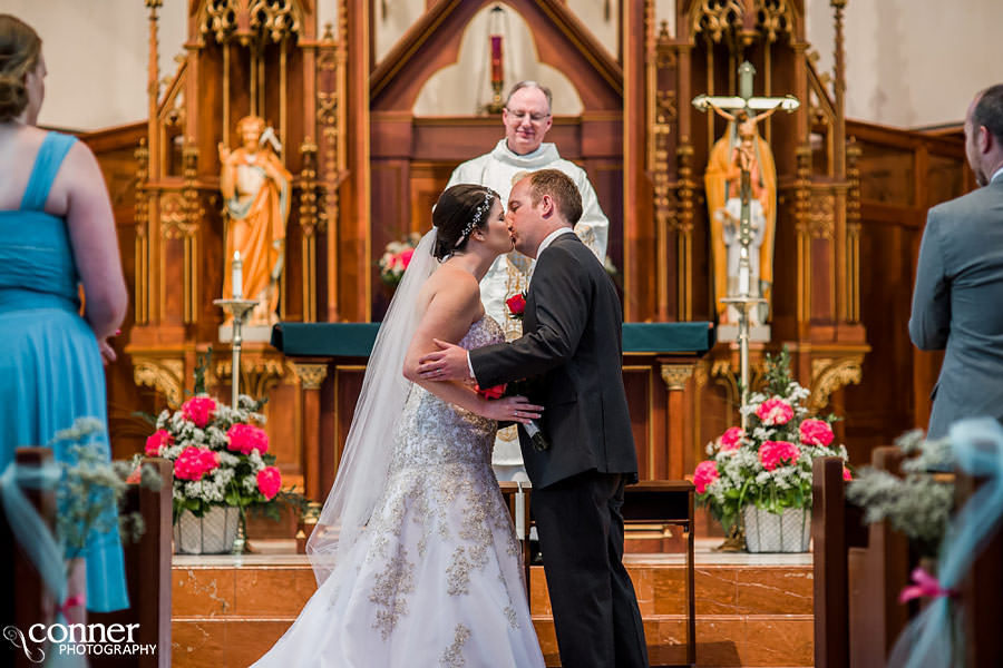 tuscan hills winery wedding effingham il 