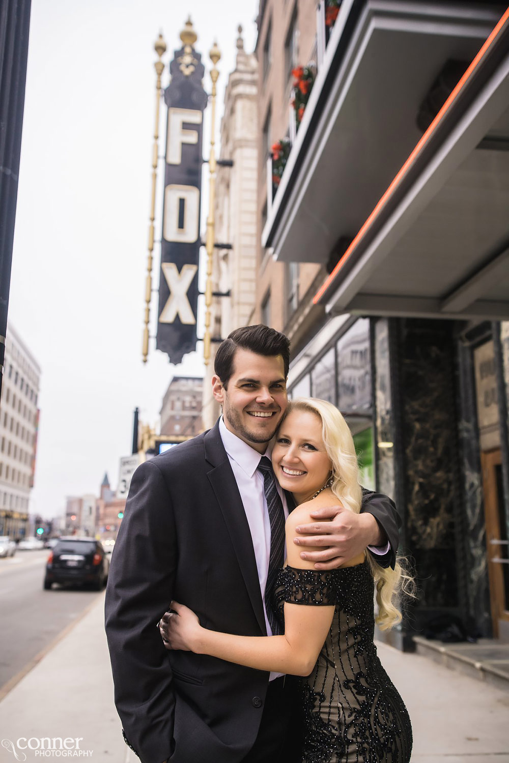 St Louis Fox Theater engagement photo session