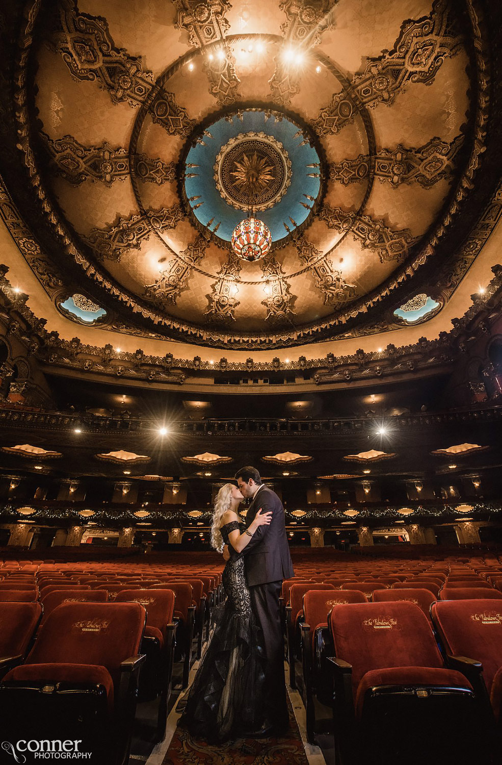 St Louis Fox Theater engagement photo session