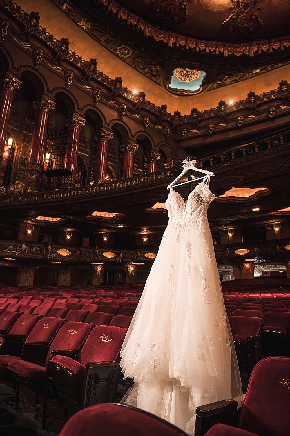 St Louis Fox Theater Wedding Photos